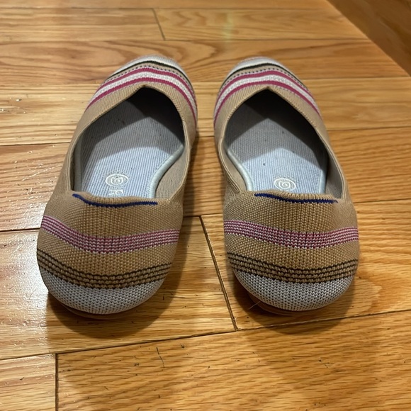 Rothys The Flat - Camel Ribbon Stripe W10 - Picture 2 of 4